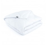 Hypoallergenic 4-season duvet 200x220 cm Hypoallergenic 4-season duvet 200x220 cm